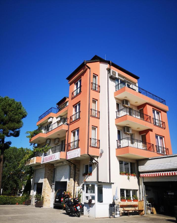 Respekt Guest House サニービーチ エクステリア 写真